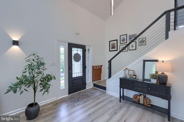 1321 VALLEY VIEW RD, York, PA 17403