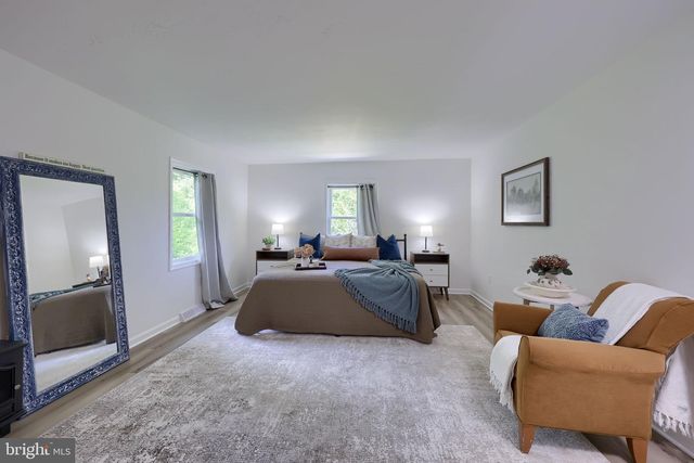 1321 VALLEY VIEW RD, York, PA 17403