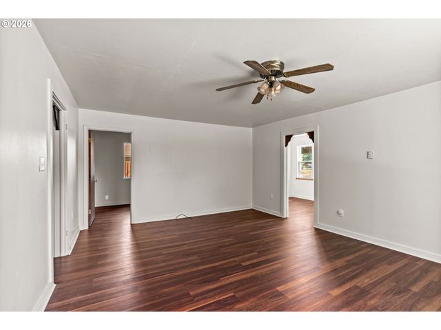 90798 ALVADORE Rd, Junction City, OR 97448