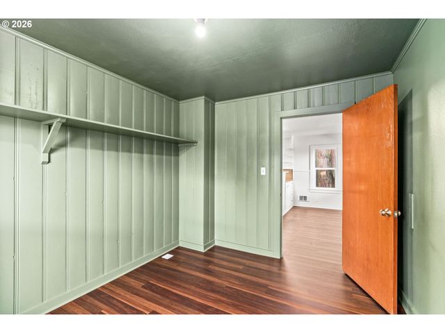 90798 ALVADORE Rd, Junction City, OR 97448