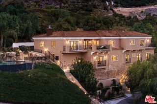24410 Mulholland Highway, Calabasas, CA 91302