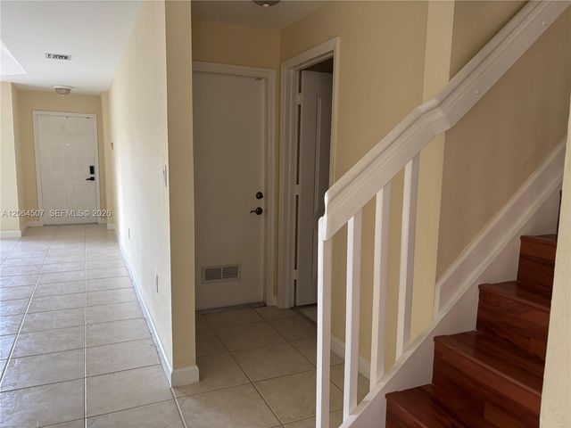 11440 NW 50th Ter, Doral, FL 33178