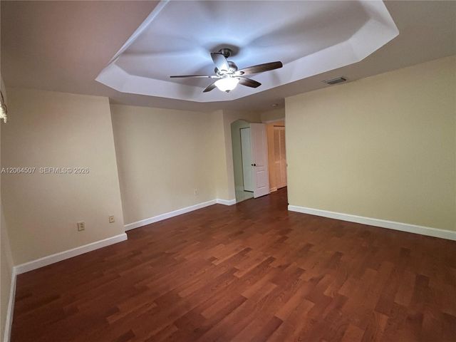 11440 NW 50th Ter, Doral, FL 33178