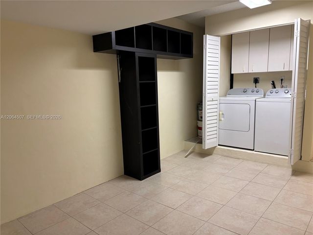 11440 NW 50th Ter, Doral, FL 33178