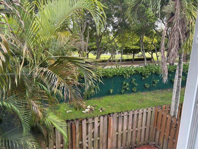 11440 NW 50th Ter, Doral, FL 33178