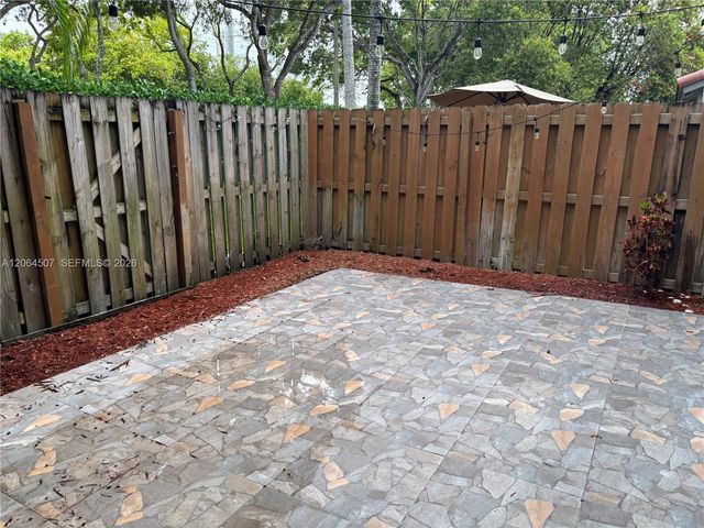 11440 NW 50th Ter, Doral, FL 33178