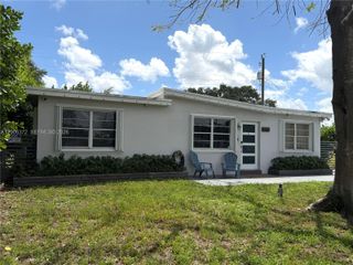5710 SW 40th Ct, West Park, FL 33023
