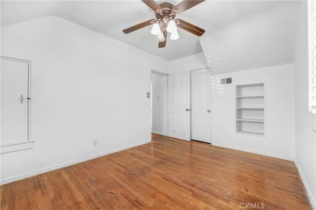 124 S Beachwood, Burbank, CA 91506