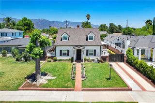124 S Beachwood, Burbank, CA 91506