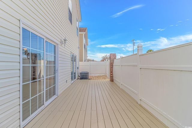 502 Lakeshore Dr., Surfside Beach, SC 29575