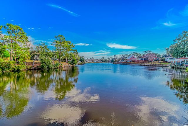 502 Lakeshore Dr., Surfside Beach, SC 29575