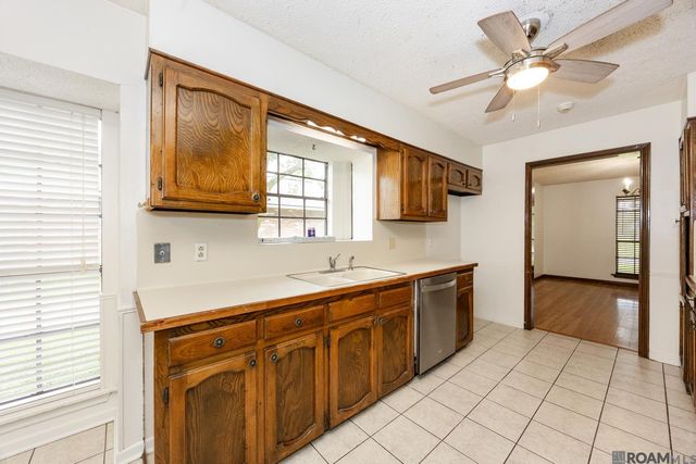 13848 Cypress Ridge Ave, Saint George, LA 70817