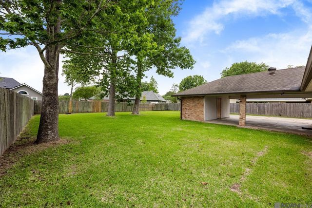 13848 Cypress Ridge Ave, Saint George, LA 70817