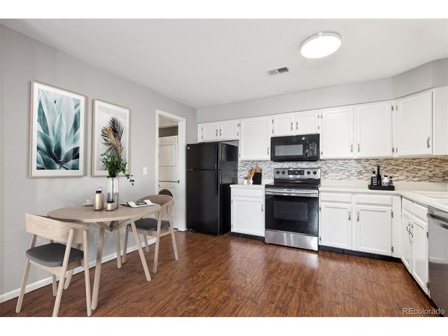 3600 S Pierce St 2-201, Denver, CO 80235