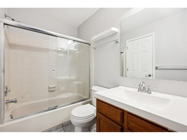 3600 S Pierce St 2-201, Denver, CO 80235