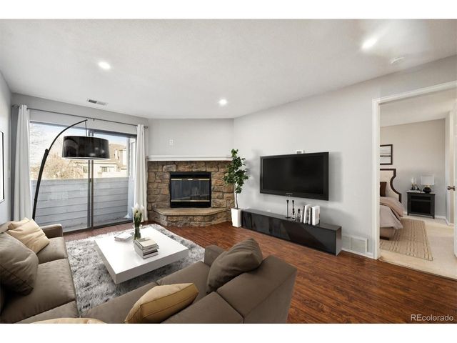 3600 S Pierce St 2-201, Denver, CO 80235