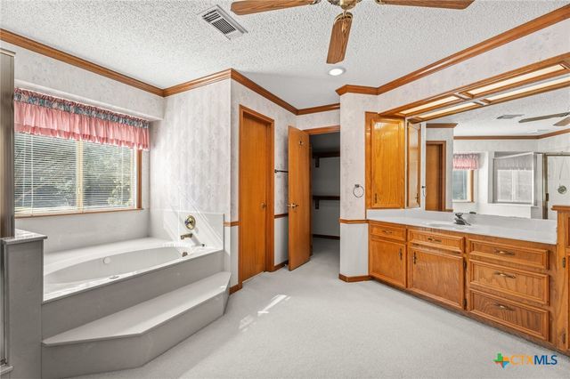 1366 Highland Terrace Drive, Canyon Lake, TX 78133