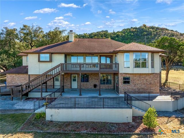 1366 Highland Terrace Drive, Canyon Lake, TX 78133