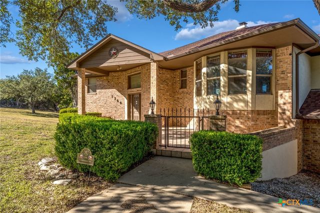 1366 Highland Terrace Drive, Canyon Lake, TX 78133