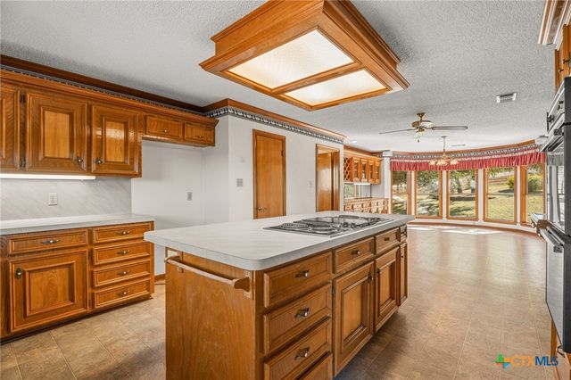 1366 Highland Terrace Drive, Canyon Lake, TX 78133