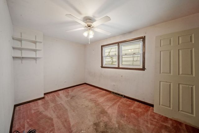 3753 S Emerald Avenue, Chicago, IL 60609