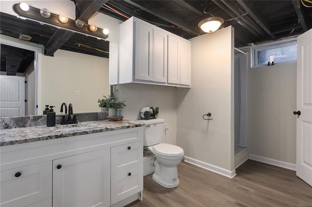 17405 E 228th Street, Harrisonville, MO 64701