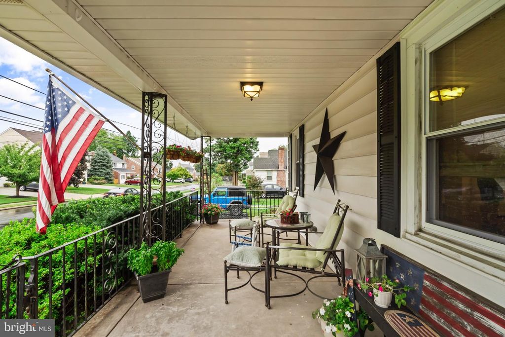 1344 MARYLAND AVE, HAVERTOWN, PA 19083 — photo 4