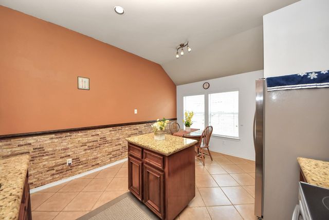 9302 Water Edge Point Lane, Humble, TX 77396
