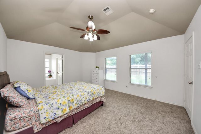 9302 Water Edge Point Lane, Humble, TX 77396