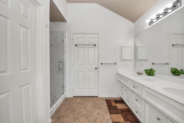 9302 Water Edge Point Lane, Humble, TX 77396