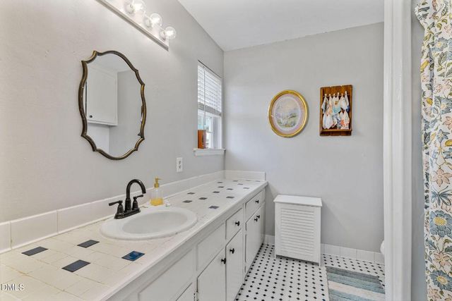 3838 Longleaf Drive NE, Elm City, NC 27822