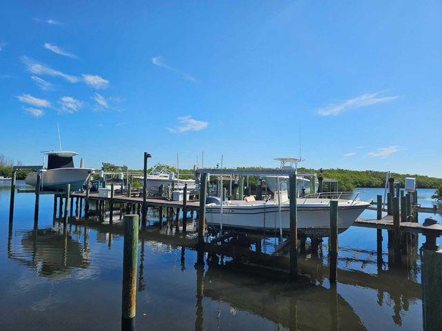 8289 SE PILOTS COVE Terrace, Hobe Sound, FL 33455