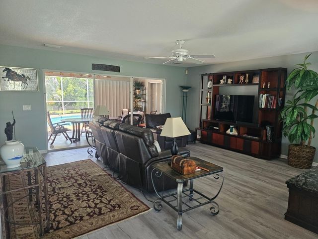 8289 SE PILOTS COVE Terrace, Hobe Sound, FL 33455