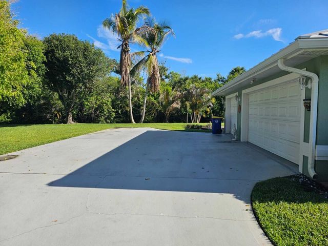 8289 SE PILOTS COVE Terrace, Hobe Sound, FL 33455