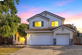 5689 Mollie Cir, Livermore, CA 94551