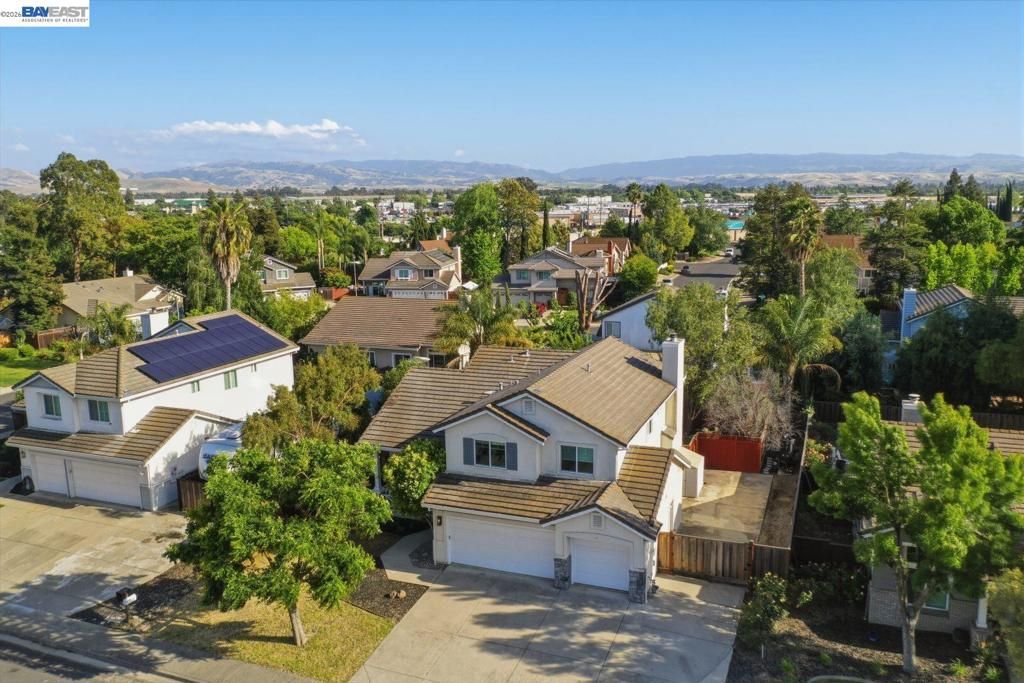 Image 45 of property listing at 5689 Mollie Cir, Livermore, CA 94551