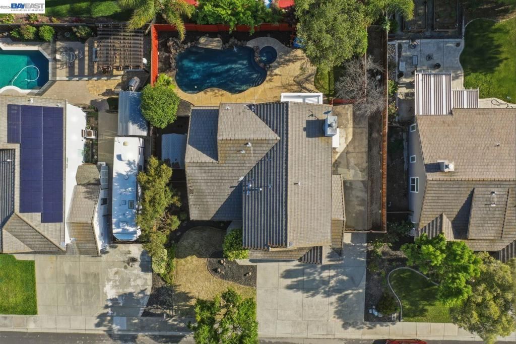 Image 46 of property listing at 5689 Mollie Cir, Livermore, CA 94551