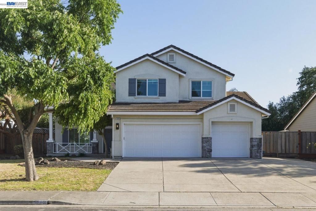 Image 53 of property listing at 5689 Mollie Cir, Livermore, CA 94551