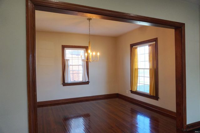 417 Bennighof Avenue, Evansville, IN 47714