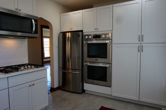 417 Bennighof Avenue, Evansville, IN 47714