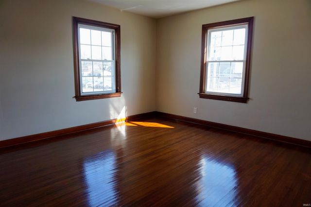 417 Bennighof Avenue, Evansville, IN 47714