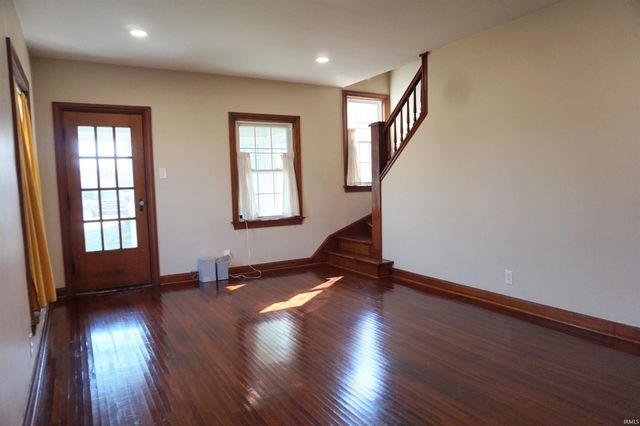 417 Bennighof Avenue, Evansville, IN 47714