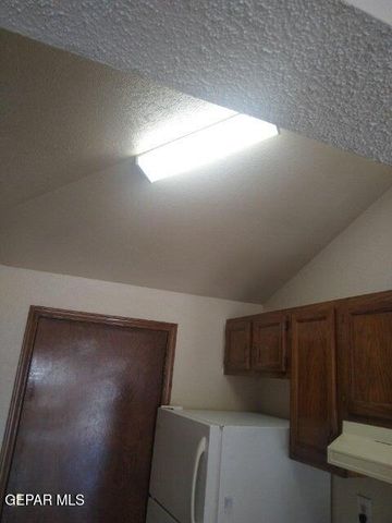 11395 Lake Erie Drive, El Paso, TX 79936