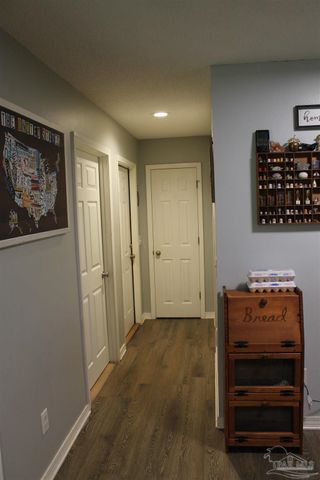 5540 Forest Hills Ln, Milton, FL 32570