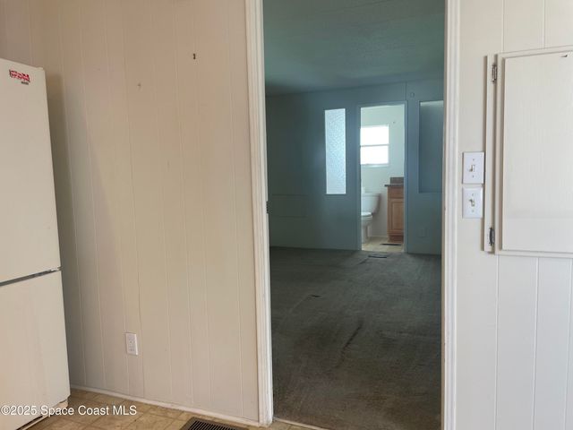 558 Marnie Circle, Melbourne, FL 32904