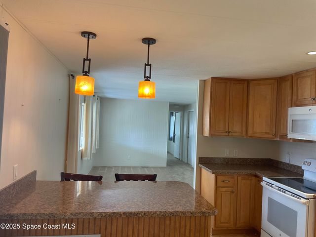 558 Marnie Circle, Melbourne, FL 32904