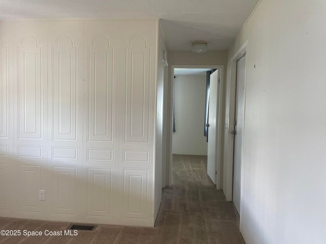 558 Marnie Circle, Melbourne, FL 32904