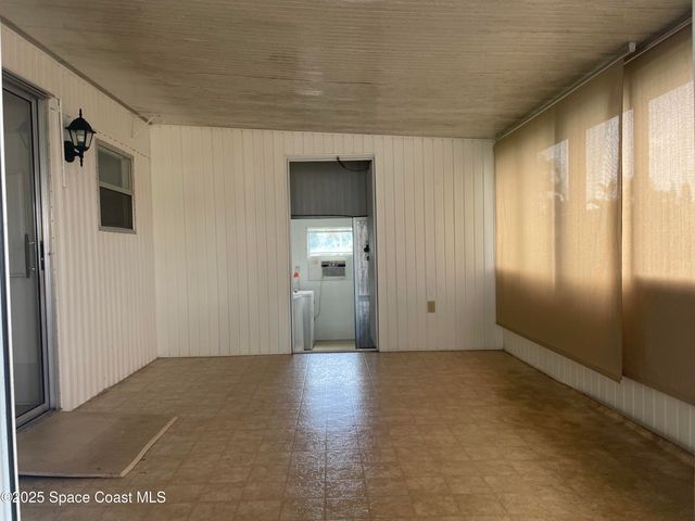 558 Marnie Circle, Melbourne, FL 32904