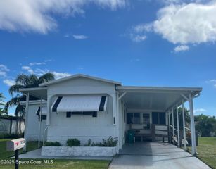 558 Marnie Circle, Melbourne, FL 32904