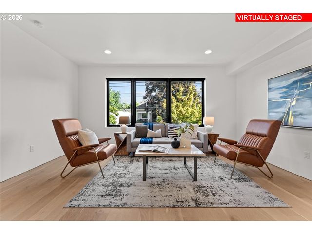 2268 Se DIVISION St, Portland, OR 97202